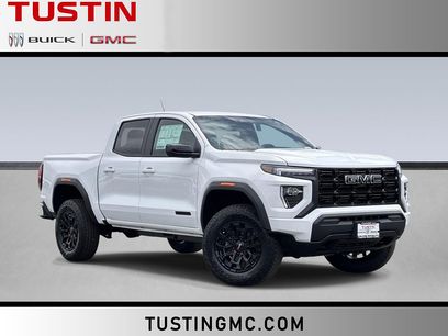 New 2026 GMC Canyon Elevation w/ LPO, Black Badging Package
