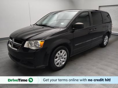 Used 2016 Dodge Grand Caravan American Value Package w/ UConnect Hands-Free Group