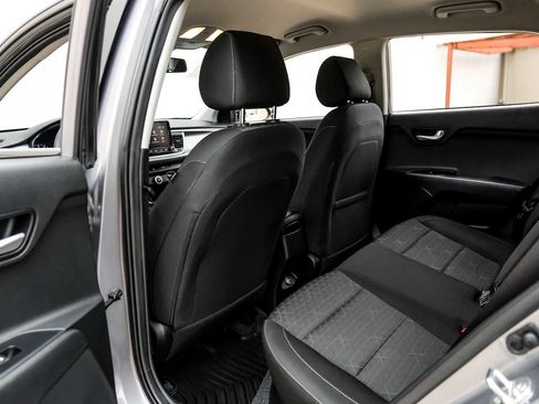 Used 2023 Kia Rio S image 33