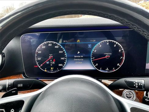 Used 2020 Mercedes-Benz E 350 4MATIC Sedan image 18