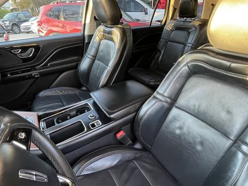 Used 2020 Lincoln Aviator Reserve w/ Equipment Group 201A image 21