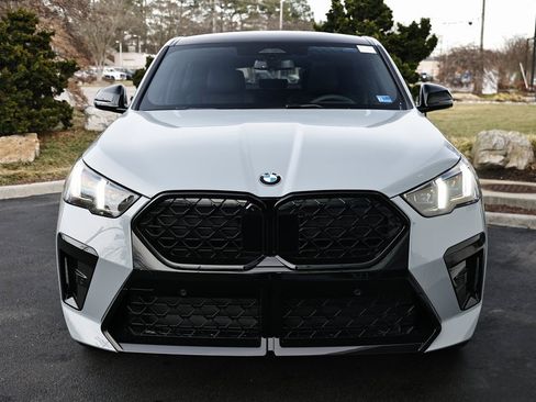 New 2026 BMW X2 xDrive28i w/ Technology Package image 13