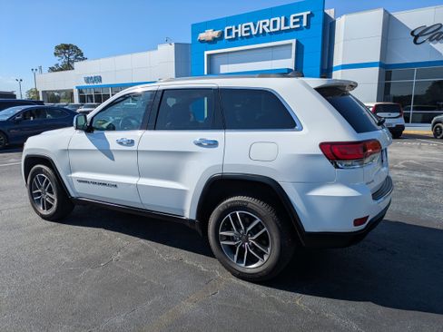Used 2022 Jeep Grand Cherokee Limited AWD/4WD image 47
