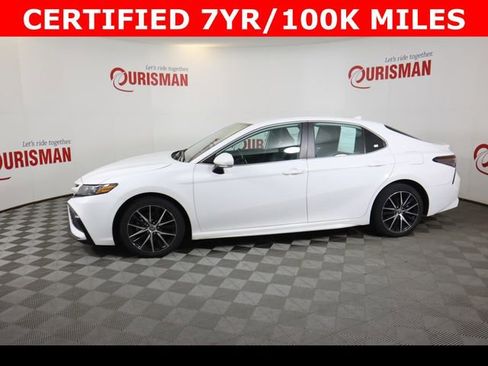 Used 2022 Toyota Camry SE FWD image 8