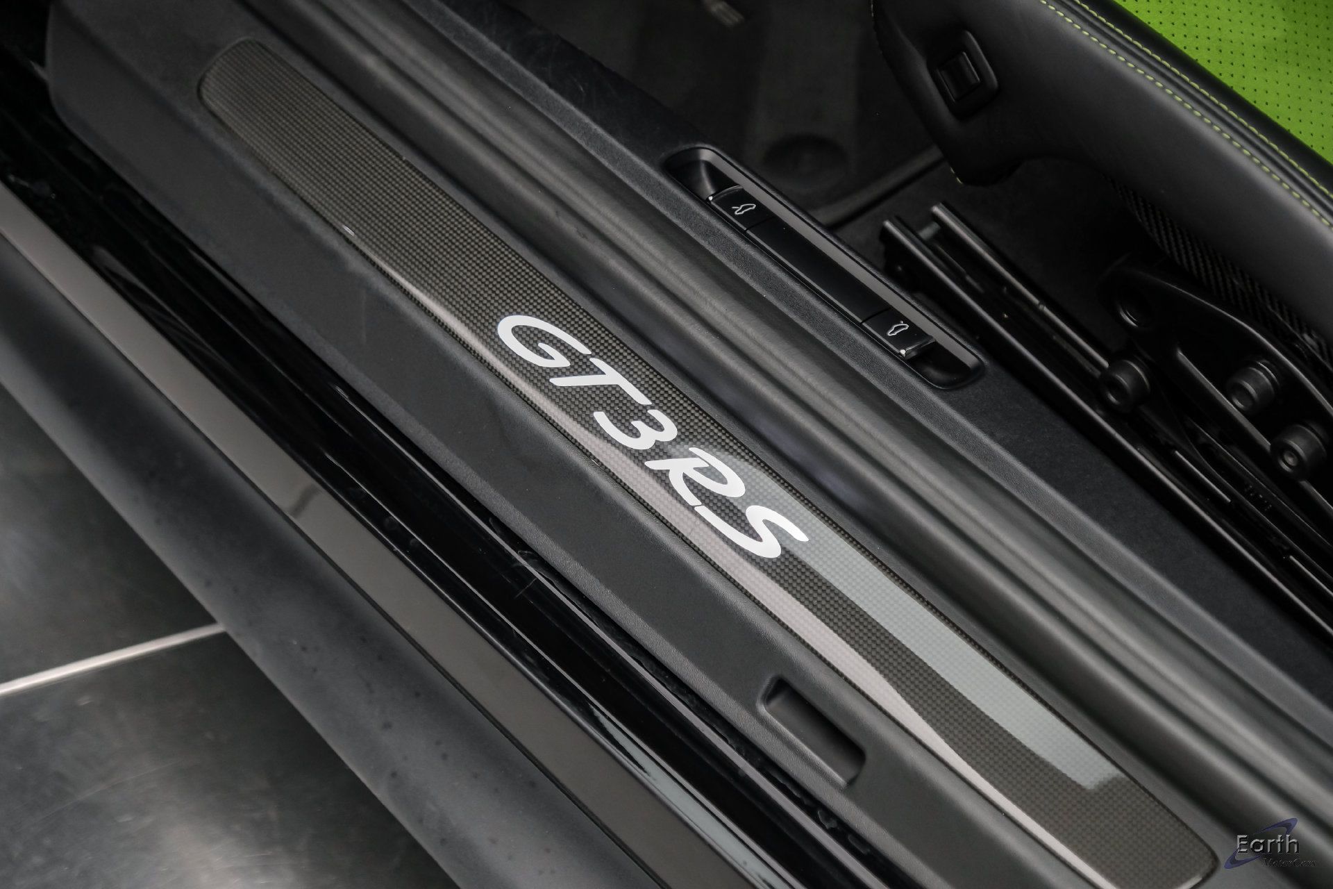 Used 2019 Porsche 911 GT3 RS RWD image 50