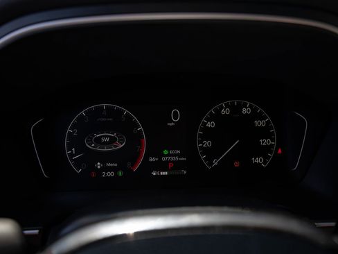 Used 2024 Honda Pilot Touring image 29