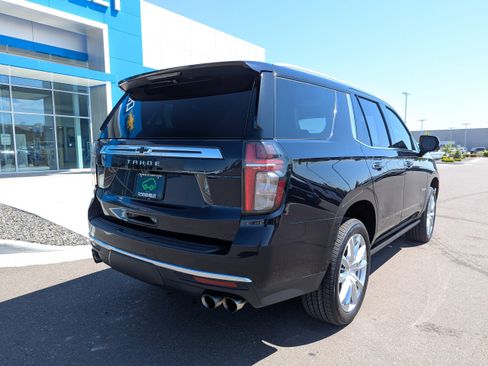 Certified 2021 Chevrolet Tahoe High Country w/ Premium Package AWD/4WD image 43