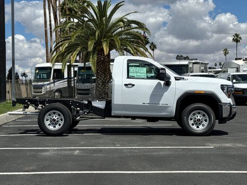 New 2026 GMC Sierra 3500 Pro w/ Convenience Package RWD image 3