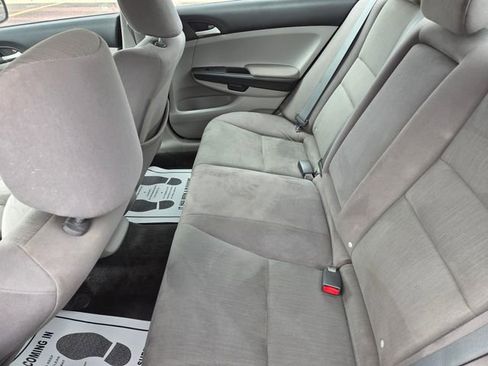 Used 2012 Honda Accord LX image 38