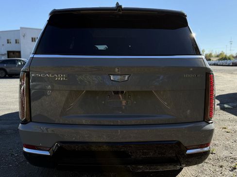 New 2026 Cadillac Escalade IQL Luxury image 6