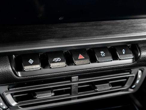 Used 2024 Porsche 911 Carrera GTS w/ Premium Package image 38