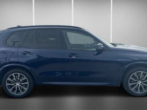 Used 2021 BMW X5 M50i w/ Executive Package AWD/4WD image 7