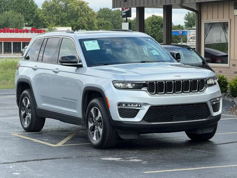 Used 2022 Jeep Grand Cherokee Limited 4xe AWD/4WD image 51