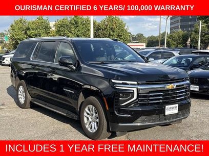 Used 2025 Chevrolet Suburban LT