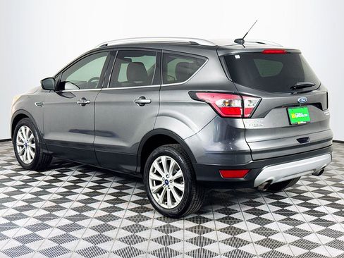 Used 2017 Ford Escape Titanium image 6