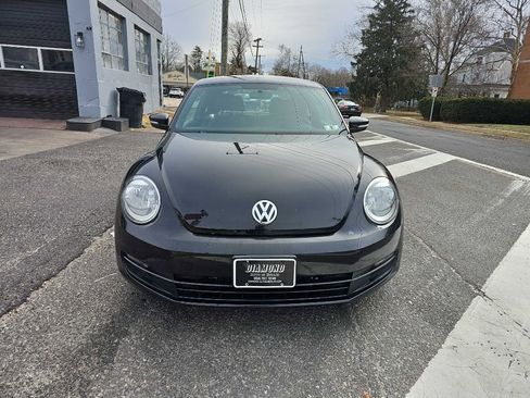 Used 2014 Volkswagen Beetle 2.5 image 2