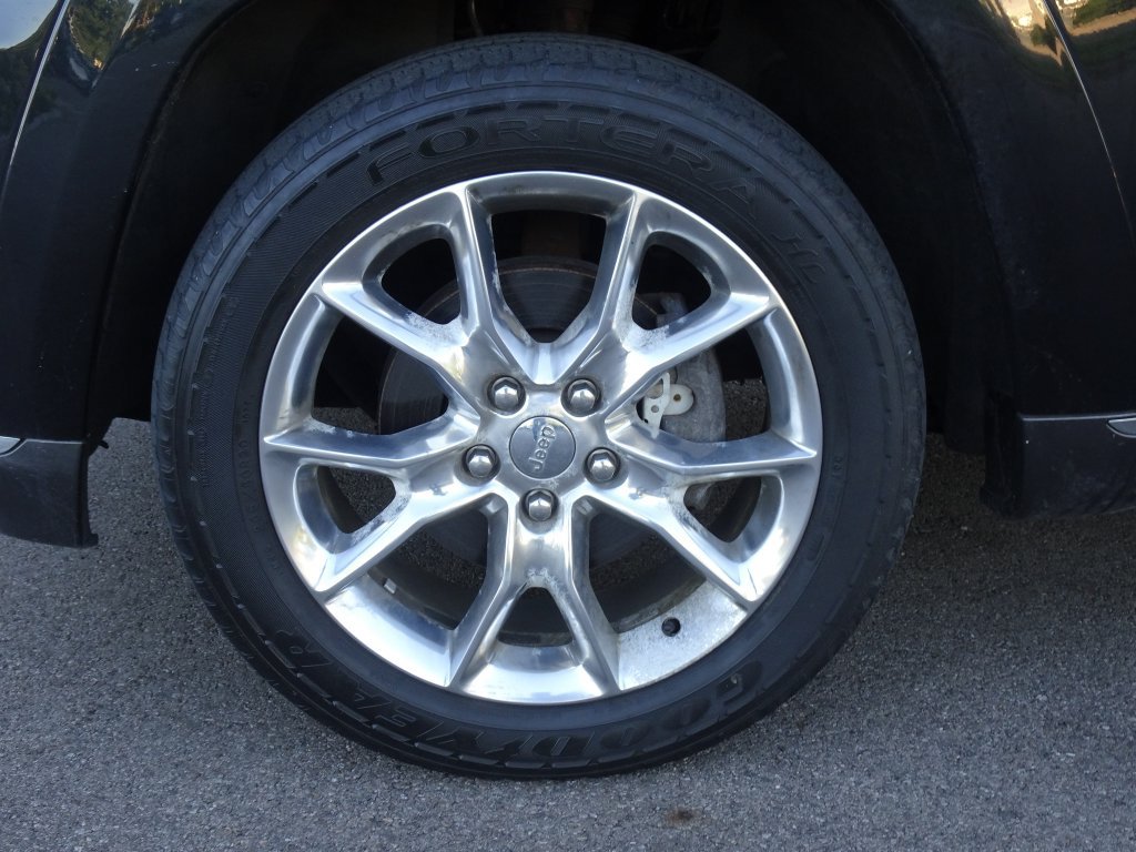 Used 2014 Jeep Grand Cherokee Summit AWD/4WD image 30