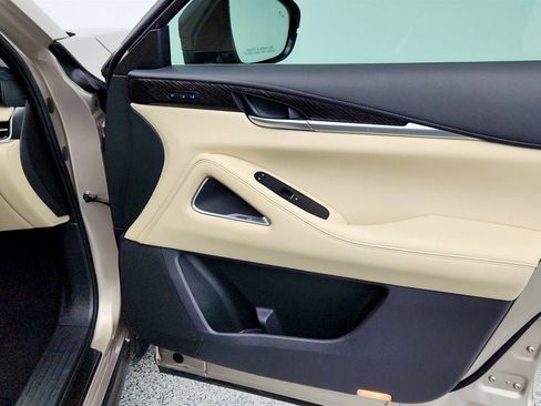 Used 2023 INFINITI QX60 Sensory w/ Vision Package image 28