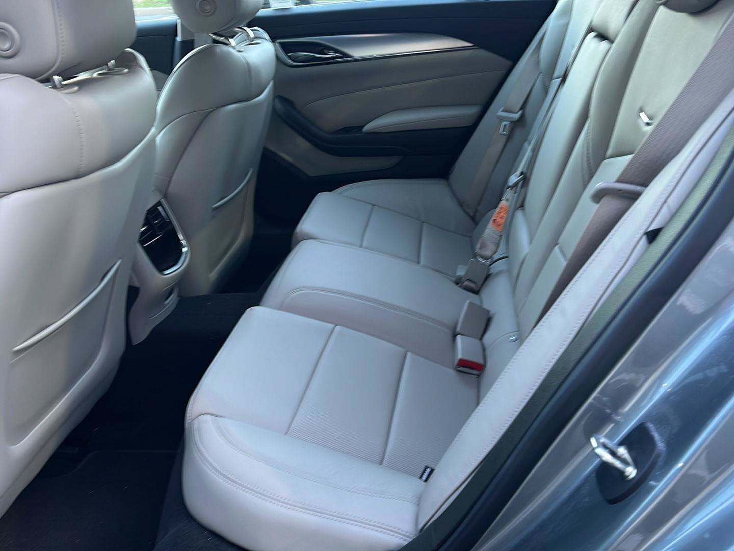 Used 2019 Cadillac CTS Luxury RWD image 14