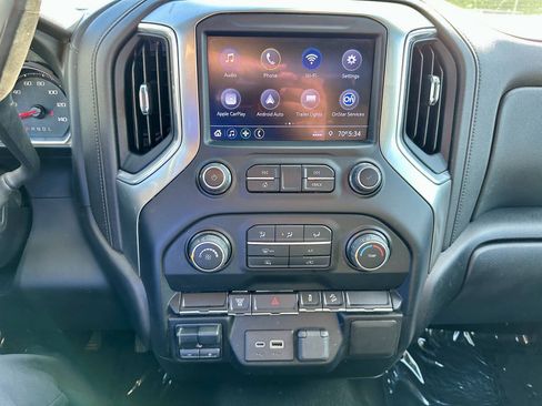 Used 2020 Chevrolet Silverado 2500 LT w/ Z71 Off-Road Package AWD/4WD image 24