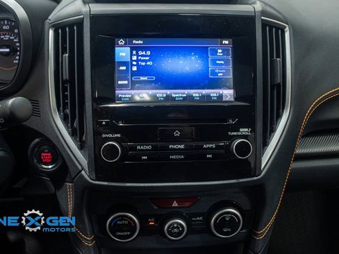 Used 2020 Subaru Crosstrek 2.0i Premium w/ Moonroof Package 2 image 20