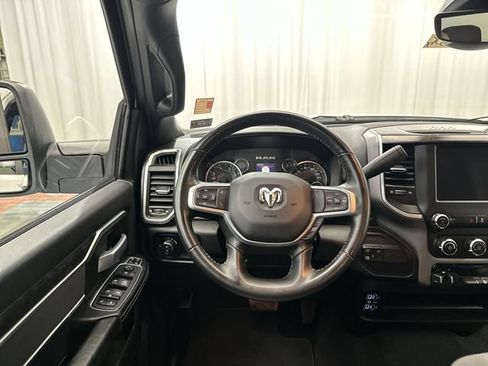 Used 2024 RAM 3500 Big Horn AWD/4WD image 15