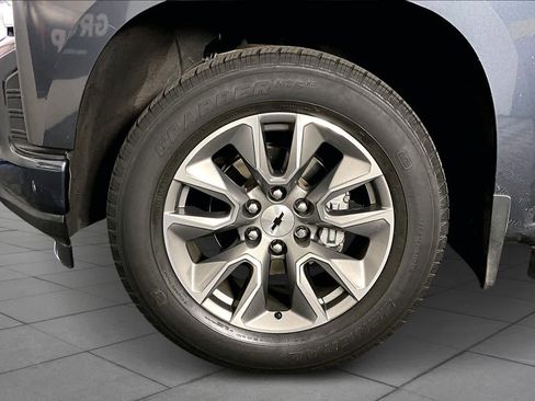 Used 2021 Chevrolet Silverado 1500 RST w/ Bed Protection Package image 11