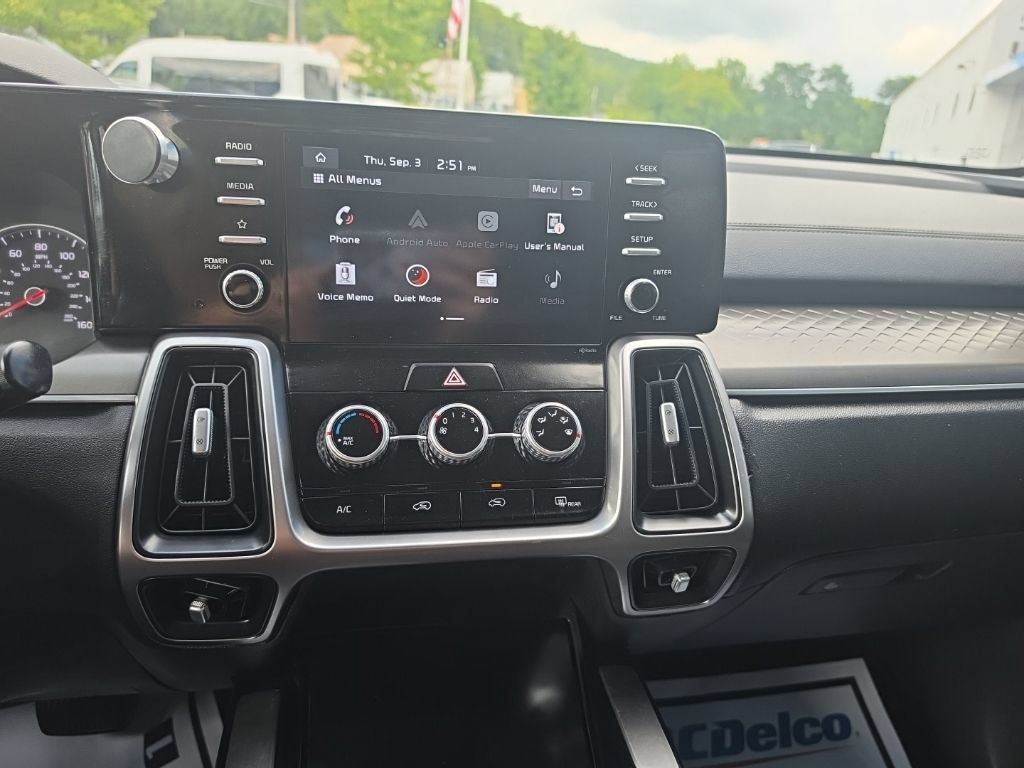 Used 2021 Kia Sorento LX AWD/4WD image 23