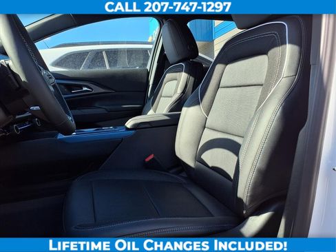 New 2026 Chevrolet Equinox EV LT w/ Convenience Package II image 15