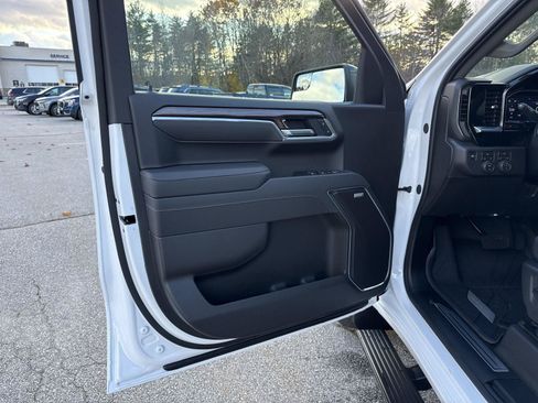 New 2026 Chevrolet Silverado 1500 RST w/ Convenience Package II AWD/4WD image 11