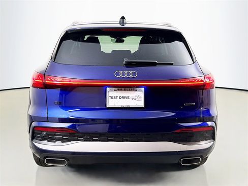 New 2025 Audi Q5 Prestige image 6