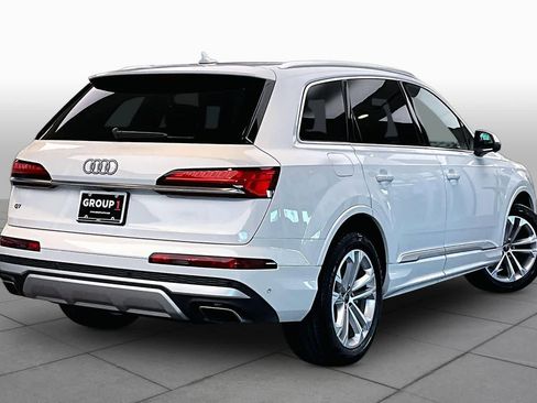 Used 2025 Audi Q7 2.0T Premium w/ Convenience Package AWD/4WD image 12