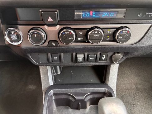 Used 2023 Toyota Tacoma TRD Off-Road w/ Black Out Package (TMS) AWD/4WD image 37