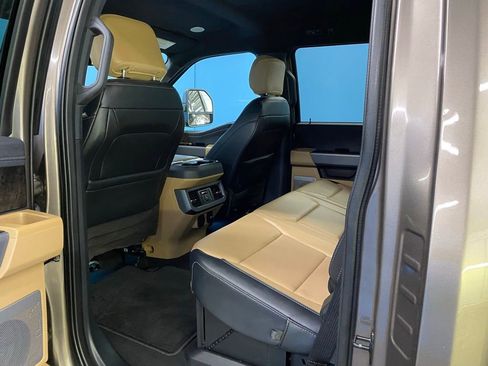 Used 2023 Ford F350 Lariat w/ Lariat Ultimate Package image 37