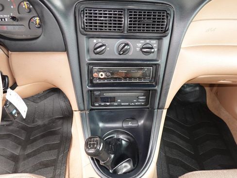 Used 1998 Ford Mustang Convertible RWD image 14