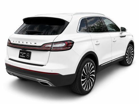 Used 2023 Lincoln Nautilus Black Label AWD/4WD image 4