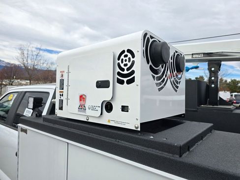 New 2026 Ford F550 4x4 Crew Cab image 27