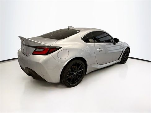 Certified 2024 Toyota GR86 Premium image 6