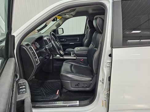 Used 2015 RAM 1500 Limited AWD/4WD image 10