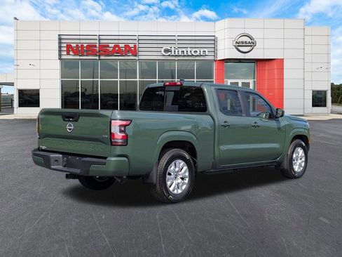 Certified 2024 Nissan Frontier SV image 3