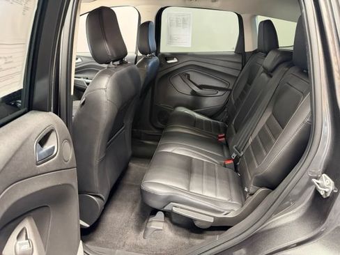 Used 2018 Ford Escape Titanium FWD image 19