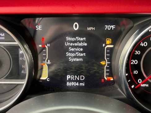 Used 2020 Jeep Gladiator Rubicon AWD/4WD image 25