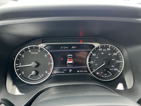 Used 2025 Nissan Rogue SV image 42