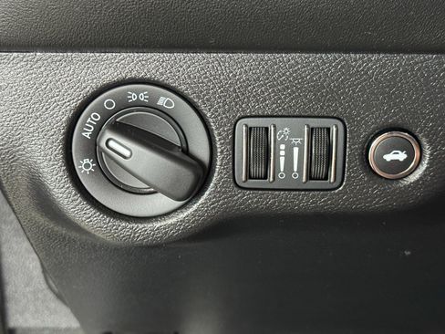 Used 2023 Dodge Challenger SRT Hellcat RWD image 24
