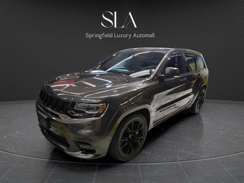 Used 2019 Jeep Grand Cherokee SRT AWD/4WD image 3
