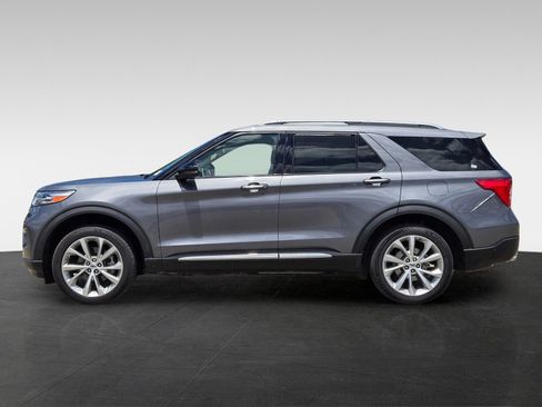 Used 2021 Ford Explorer Platinum w/ Equipment Group 601A AWD/4WD image 8
