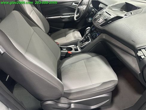 Used 2018 Ford C-MAX SE image 25