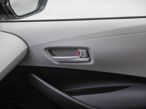Certified 2023 Toyota Corolla LE image 22