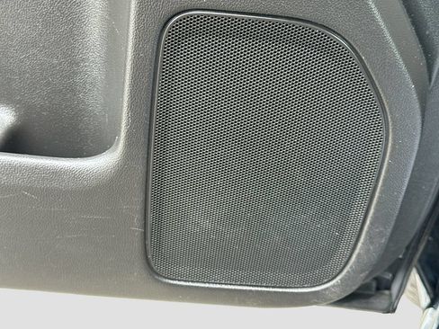 Used 2018 Chevrolet Silverado 1500 LT w/ All Star Edition AWD/4WD image 21