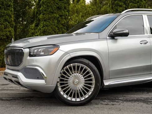 Used 2021 Mercedes-Benz Maybach GLS 600 4MATIC image 3